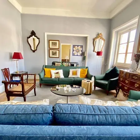 Apartment Prime Location And Style
